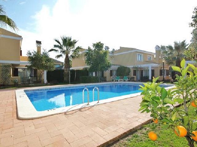 Image No.15-3 Bed Semi-Detached for sale