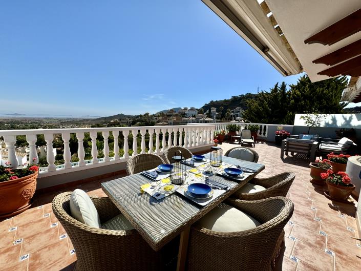 Image No.3-4 Bed Villa / Detached for sale