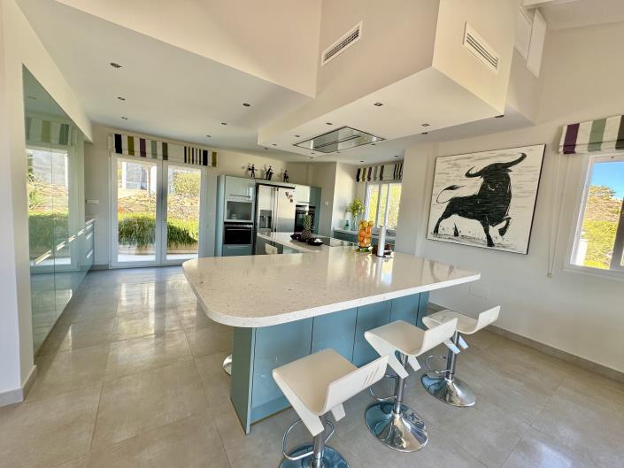 Image No.7-4 Bed Villa / Detached for sale