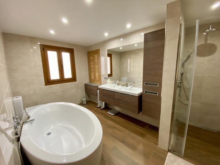 Image No.28-3 Bed Apartment for sale