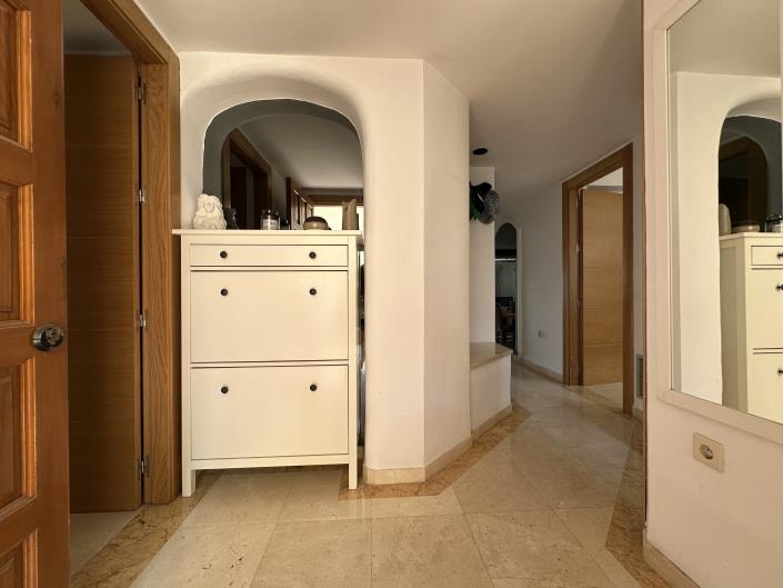 Image No.32-3 Bed Apartment for sale