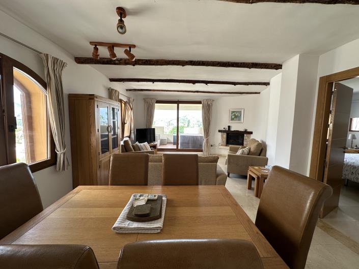 Image No.12-3 Bed Apartment for sale