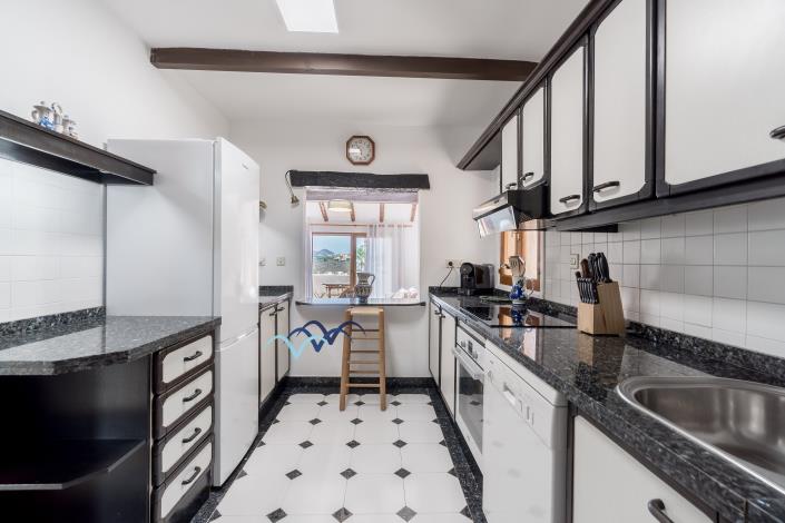 Image No.22-3 Bed Penthouse for sale