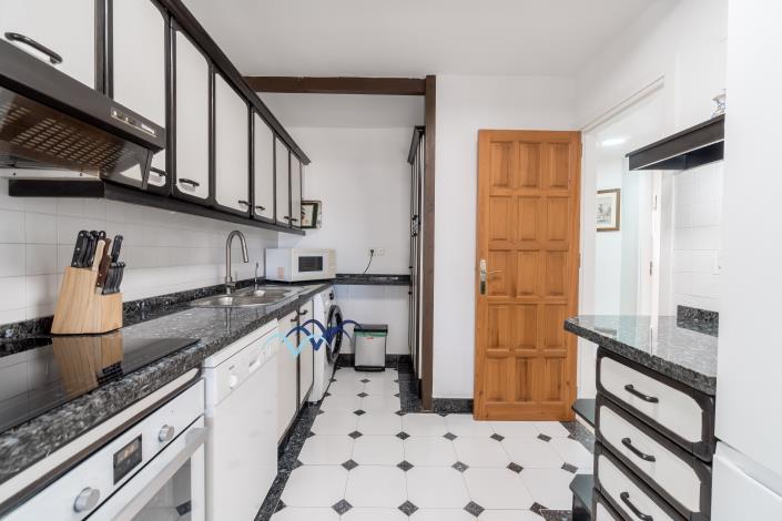 Image No.23-3 Bed Penthouse for sale