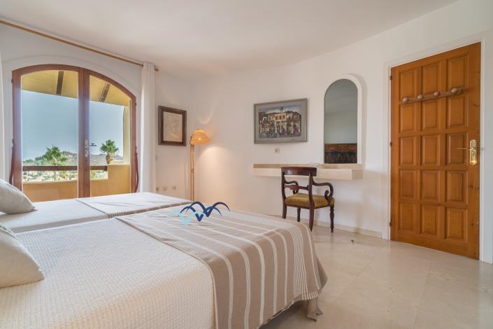 Image No.25-3 Bed Penthouse for sale