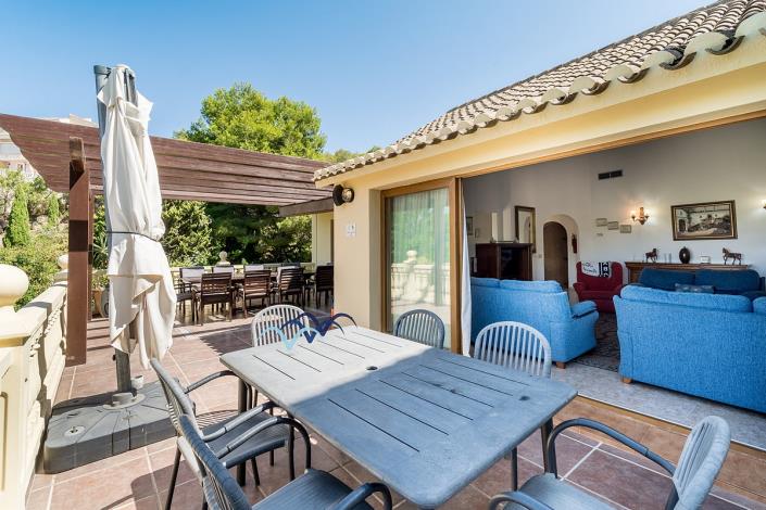 Image No.8-6 Bed Villa / Detached for sale