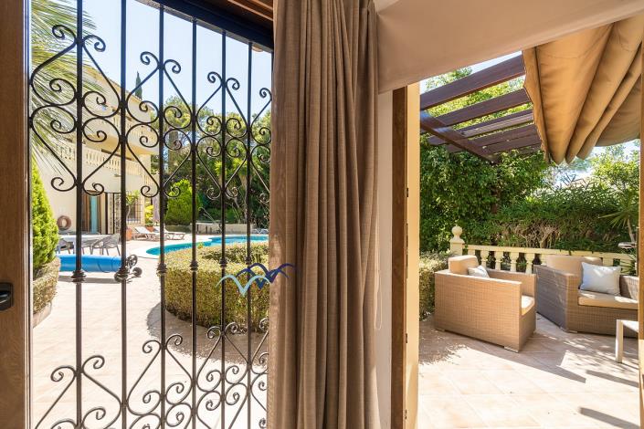 Image No.56-6 Bed Villa / Detached for sale