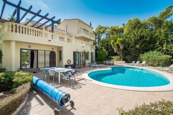 Image No.57-6 Bed Villa / Detached for sale