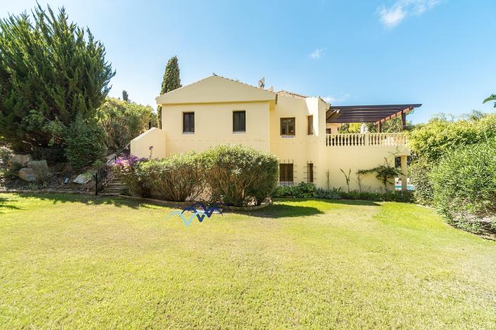 Image No.58-6 Bed Villa / Detached for sale