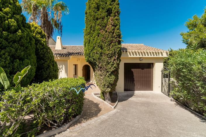 Image No.59-6 Bed Villa / Detached for sale