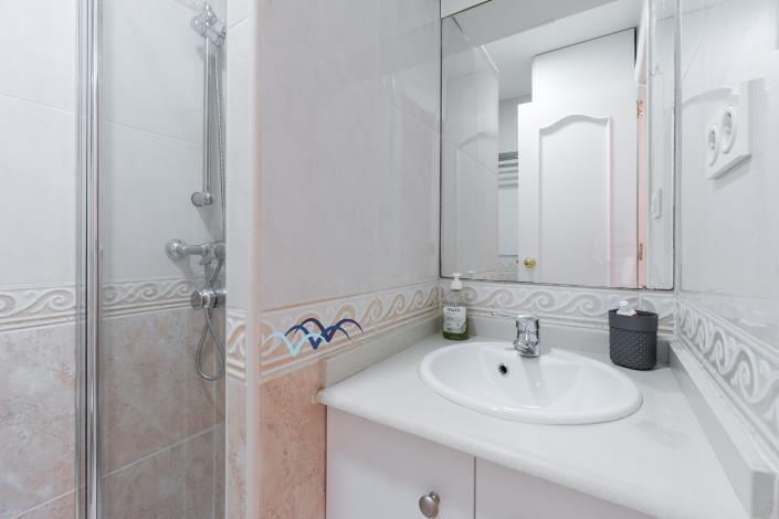 Image No.27-2 Bed Apartment for sale