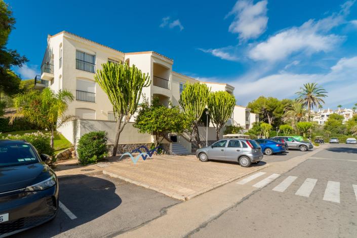 Image No.31-2 Bed Apartment for sale