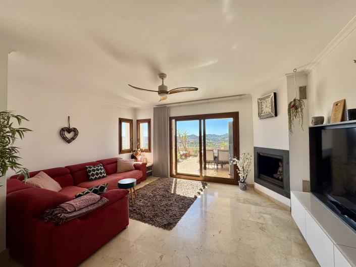 Image No.10-3 Bed Apartment for sale