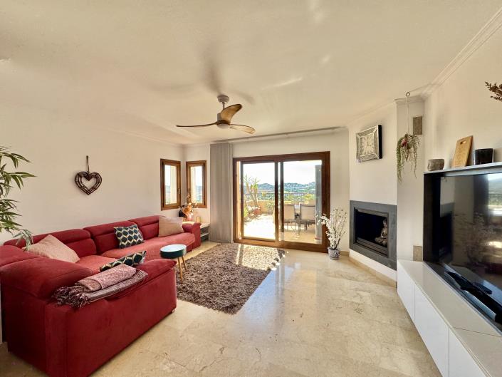 Image No.3-3 Bed Apartment for sale