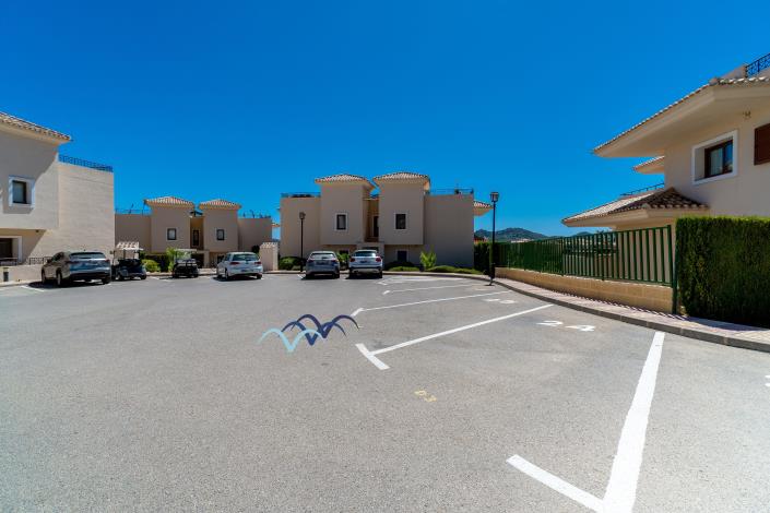 Image No.22-3 Bed Apartment for sale