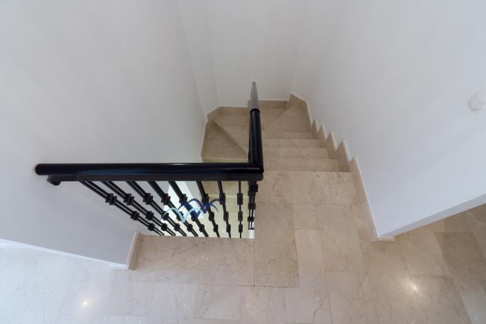 Image No.13-3 Bed Apartment for sale