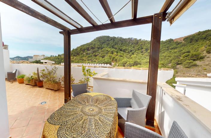 Image No.14-2 Bed Villa / Detached for sale