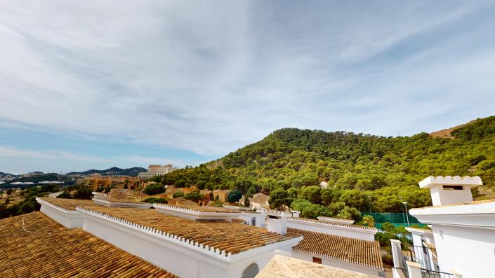 Image No.15-2 Bed Villa / Detached for sale