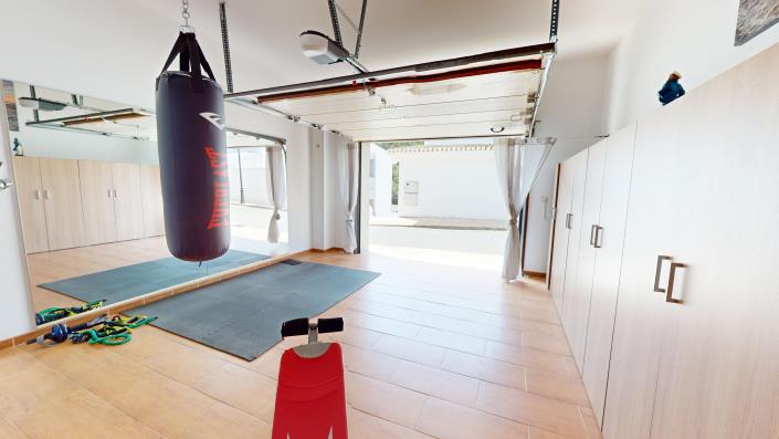 Image No.27-2 Bed Villa / Detached for sale