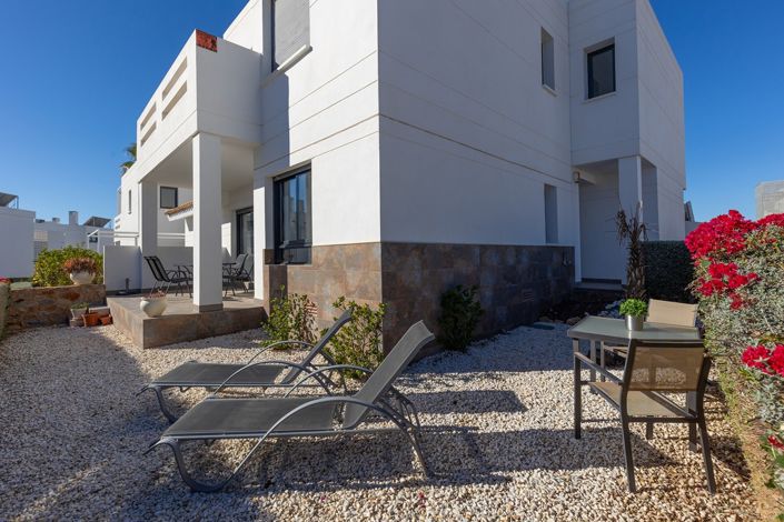 Image No.1-2 Bed Property for sale