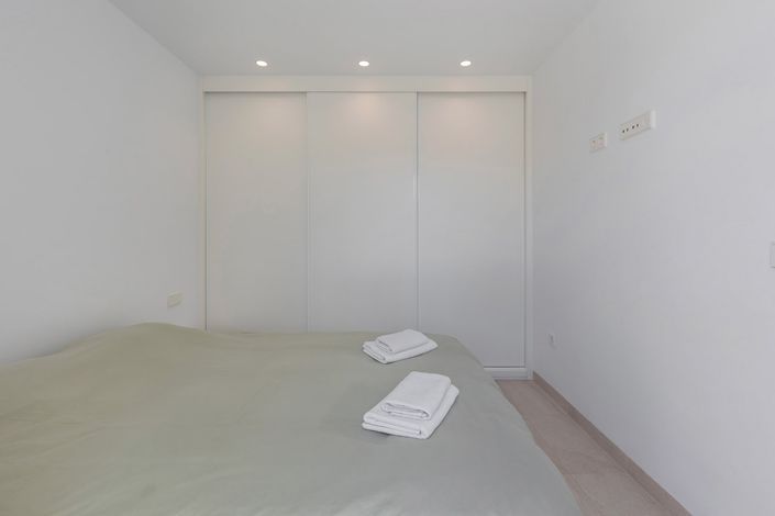 Image No.13-3 Bed Villa for sale