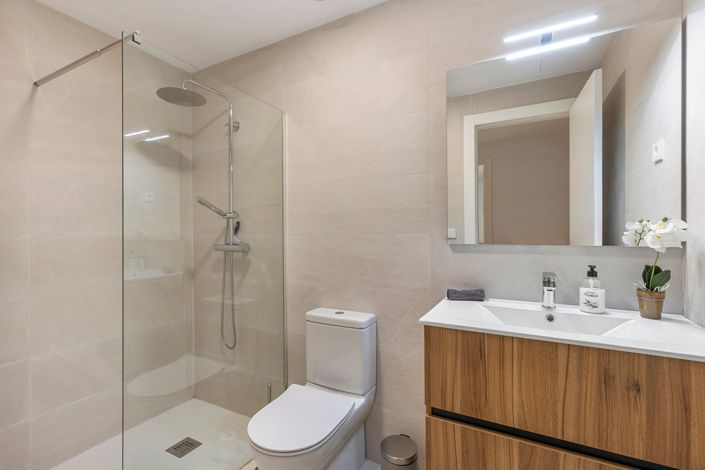 Image No.27-3 Bed Villa for sale