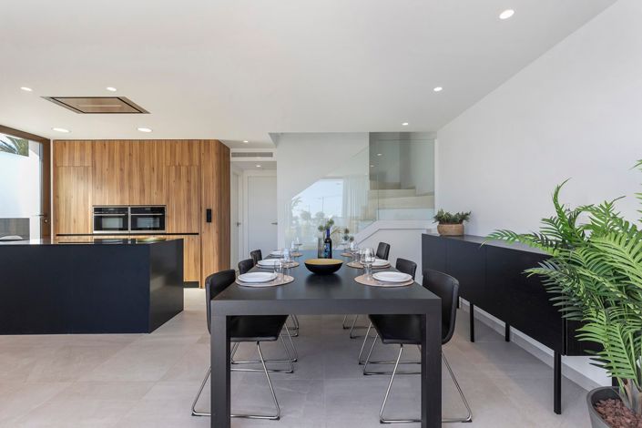 Image No.7-3 Bed Villa for sale