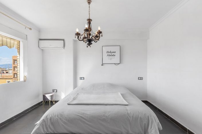 Image No.5-2 Bed Apartment for sale