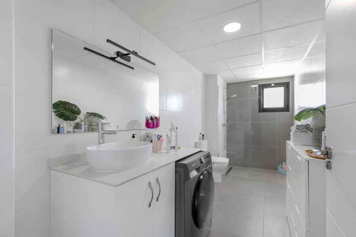 Image No.21-3 Bed Villa for sale