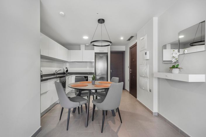 Image No.13-2 Bed Property for sale