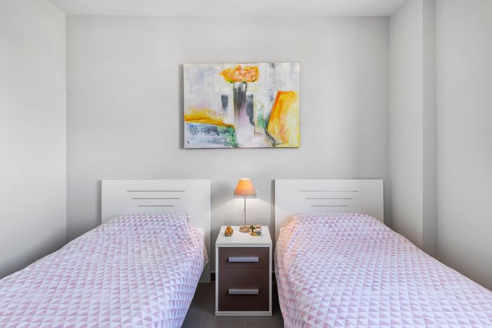 Image No.21-2 Bed Property for sale