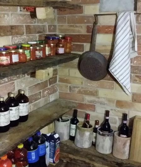 Image No.21-1 Bed Townhouse for sale