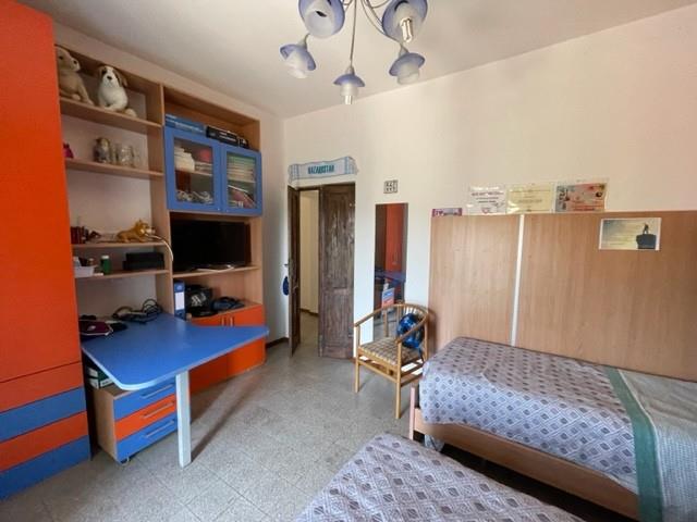 Image No.36-3 Bed Townhouse for sale