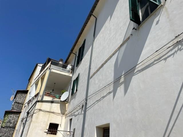 Image No.47-3 Bed Townhouse for sale