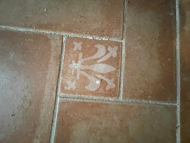 Image No.19-2 Bed Apartment for sale