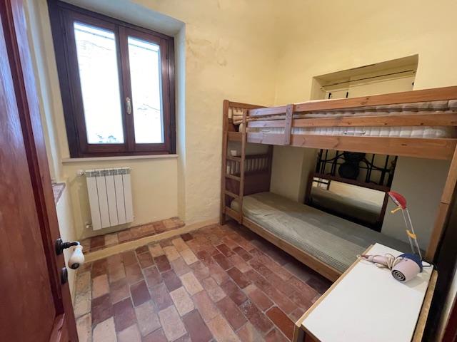 Image No.28-2 Bed Apartment for sale