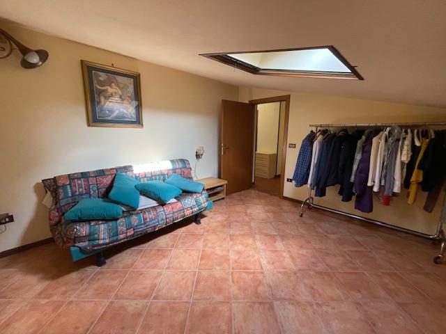 Image No.35-5 Bed Country House for sale