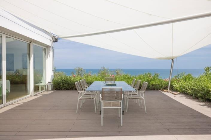 Image No.4-4 Bed Villa for sale