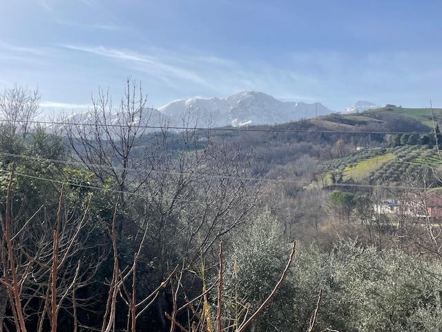 Image No.29-3 Bed Country House for sale