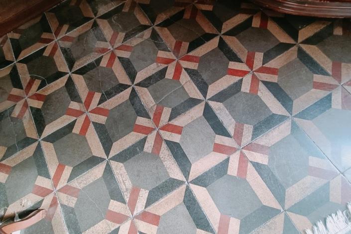 Image No.25-5 Bed Apartment for sale