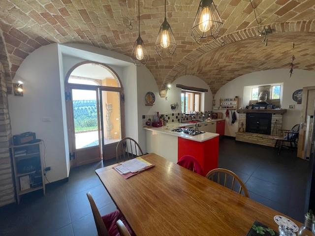 Image No.21-4 Bed Country House for sale