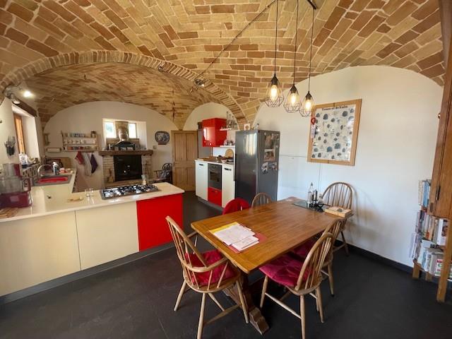 Image No.22-4 Bed Country House for sale