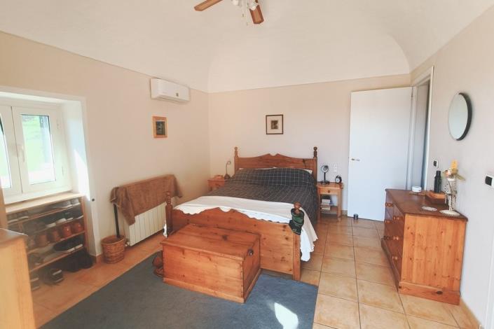 Image No.40-4 Bed Country House for sale