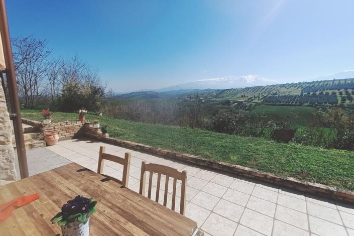 Image No.47-4 Bed Country House for sale