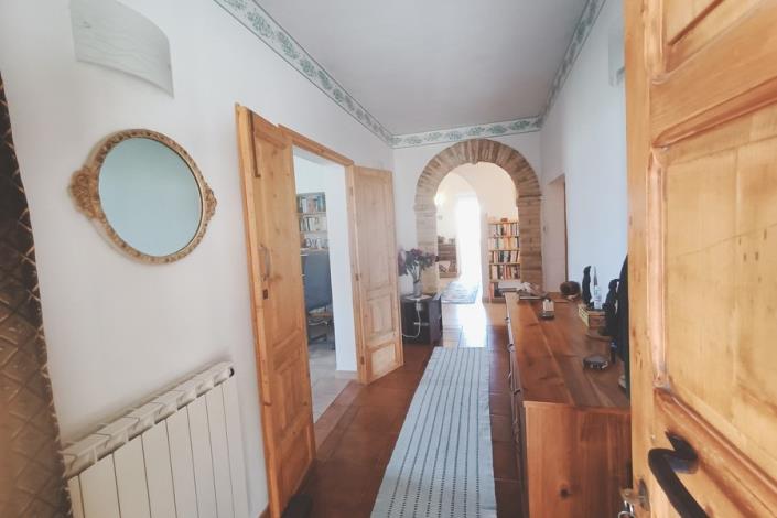 Image No.48-4 Bed Country House for sale