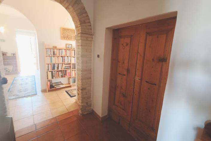 Image No.49-4 Bed Country House for sale