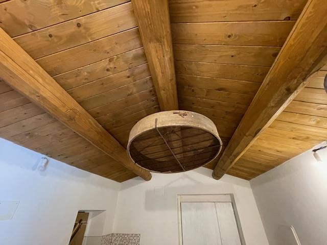 Image No.24-3 Bed Country House for sale