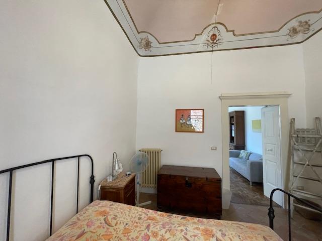 Image No.38-4 Bed Townhouse for sale