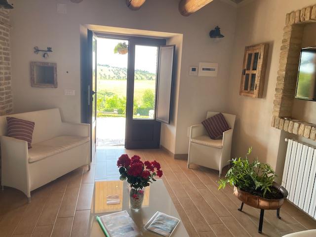 Image No.28-8 Bed Country House for sale