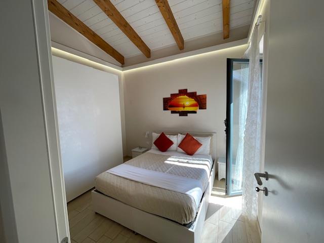 Image No.51-8 Bed Country House for sale